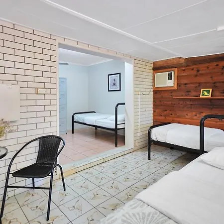 Woolshed Eco Lodge Hervey Bay Exterior photo