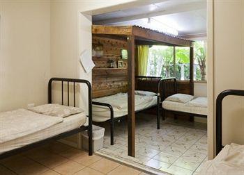 Woolshed Eco Hostel Hervey Bay